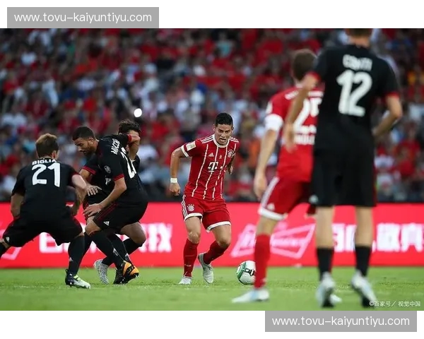 战火重燃!德甲巨人拜仁慕尼黑赛季前瞻:王朝的延续还是新篇的开启?